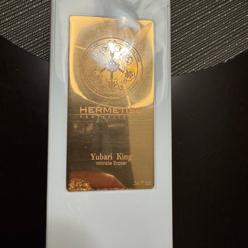 Hermetise Yubari King Wrinkle Eraser